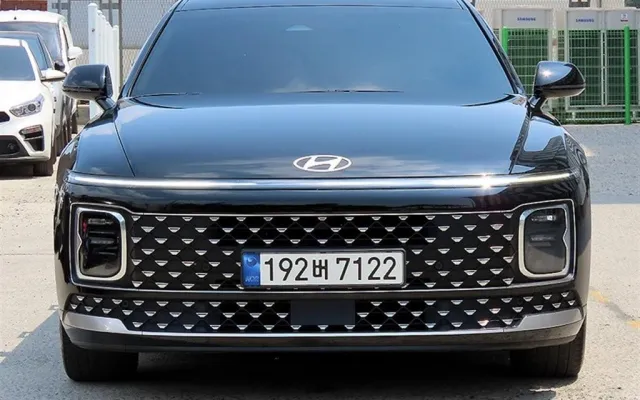 인천믿을만한중고차사이트 그랜저 (GN7) 가솔린 2.5 2WD 매물 사진 6 - 2023/08 31,999km